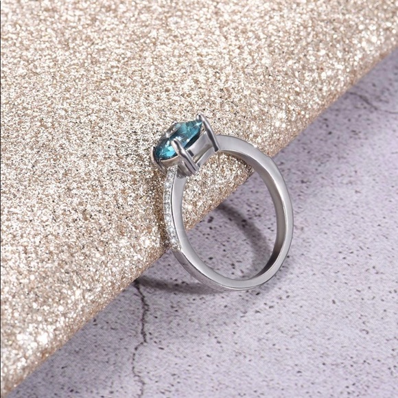 Women’s Engagement Ring Sapphire Blue Size 8 - Picture 5 of 5